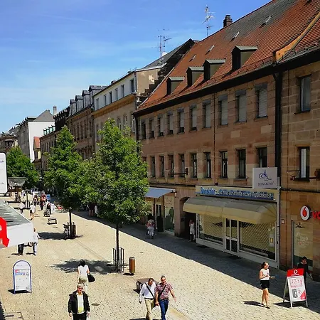 ホームステイ Zentrum